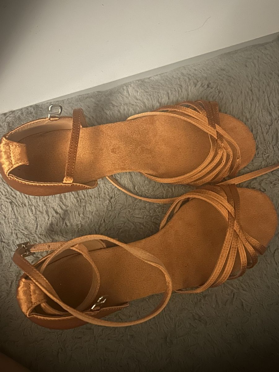 Scarpe da donna: Chaussures de danse - taille 41 – Nuovo e nell'imballaggio originale da Prilly venduto da bea_zc26