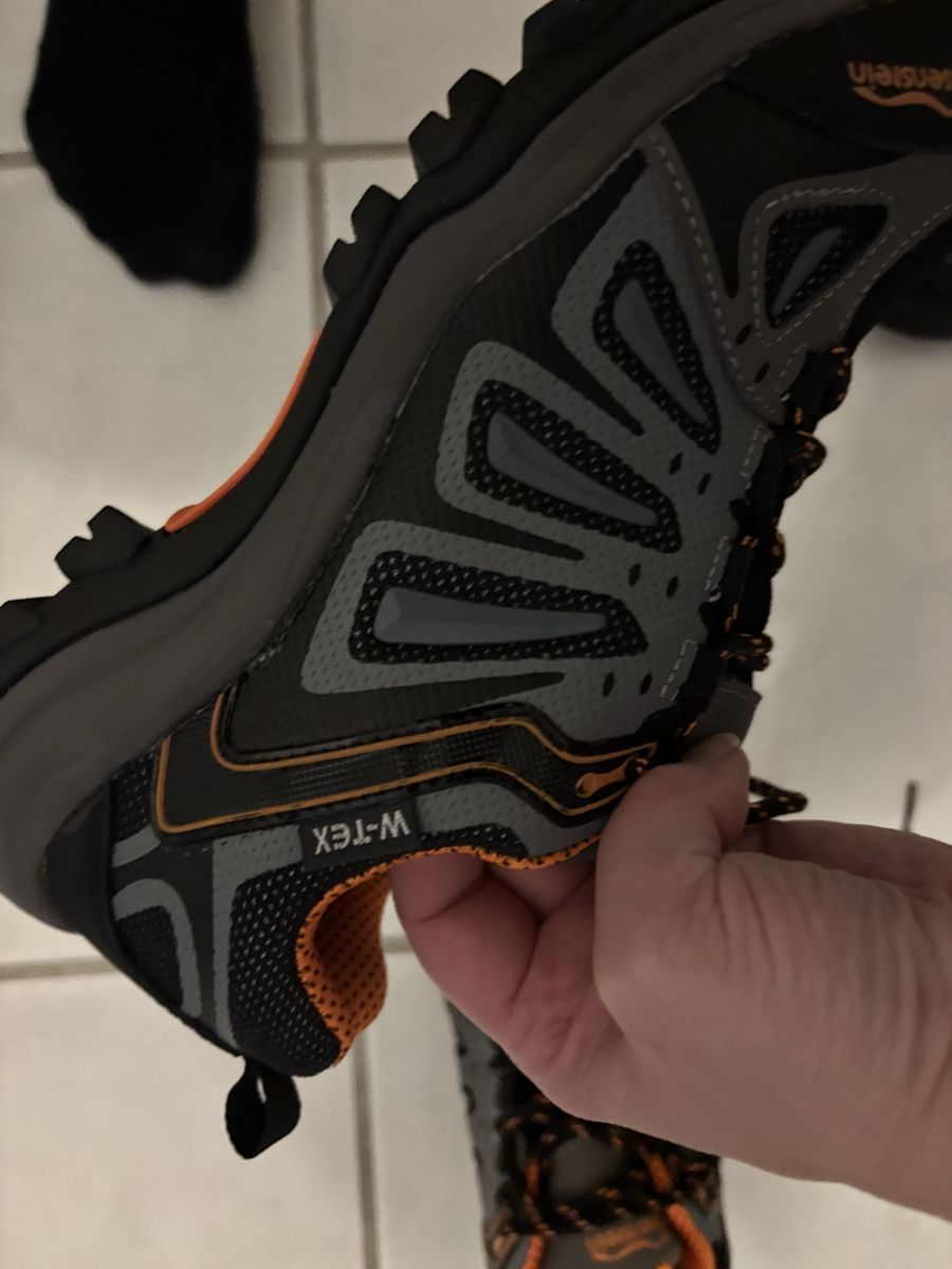 Scarpe da uomo: Turnschuhe Grösse 36 – Nuovo (secondo la descrizione) da Turgi venduto da ku-vo01 2