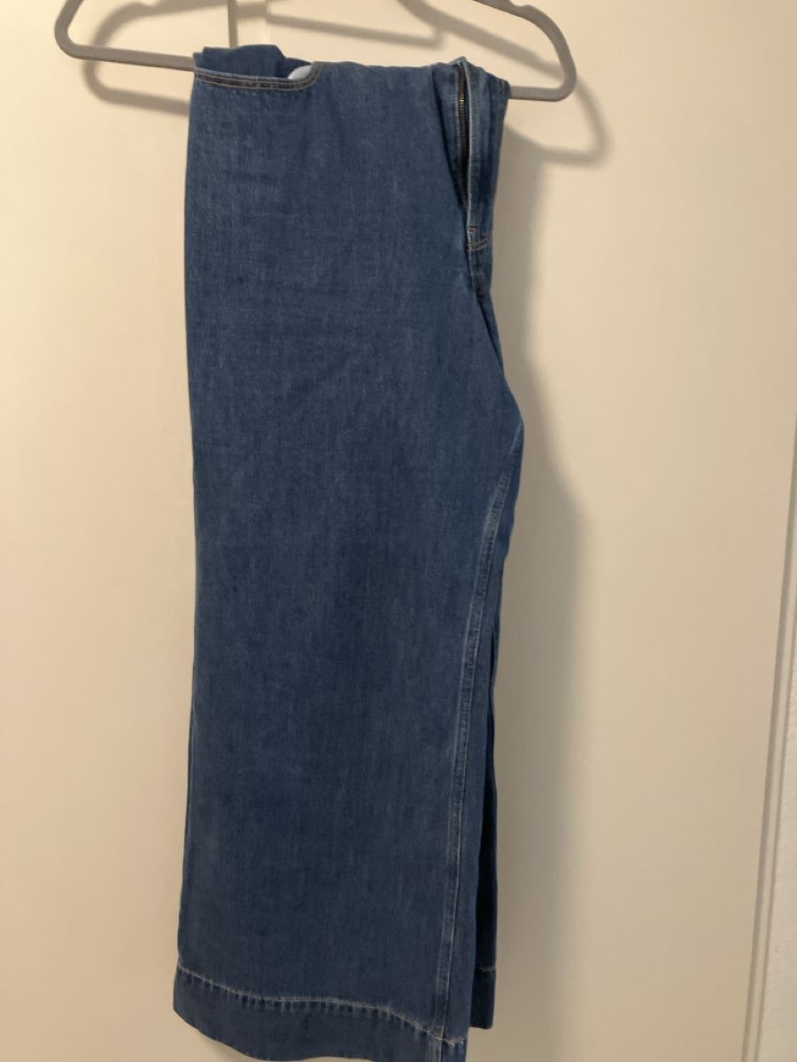 Hollister Jeans: Hollister Jeans – Usato da Basel venduto da aguona