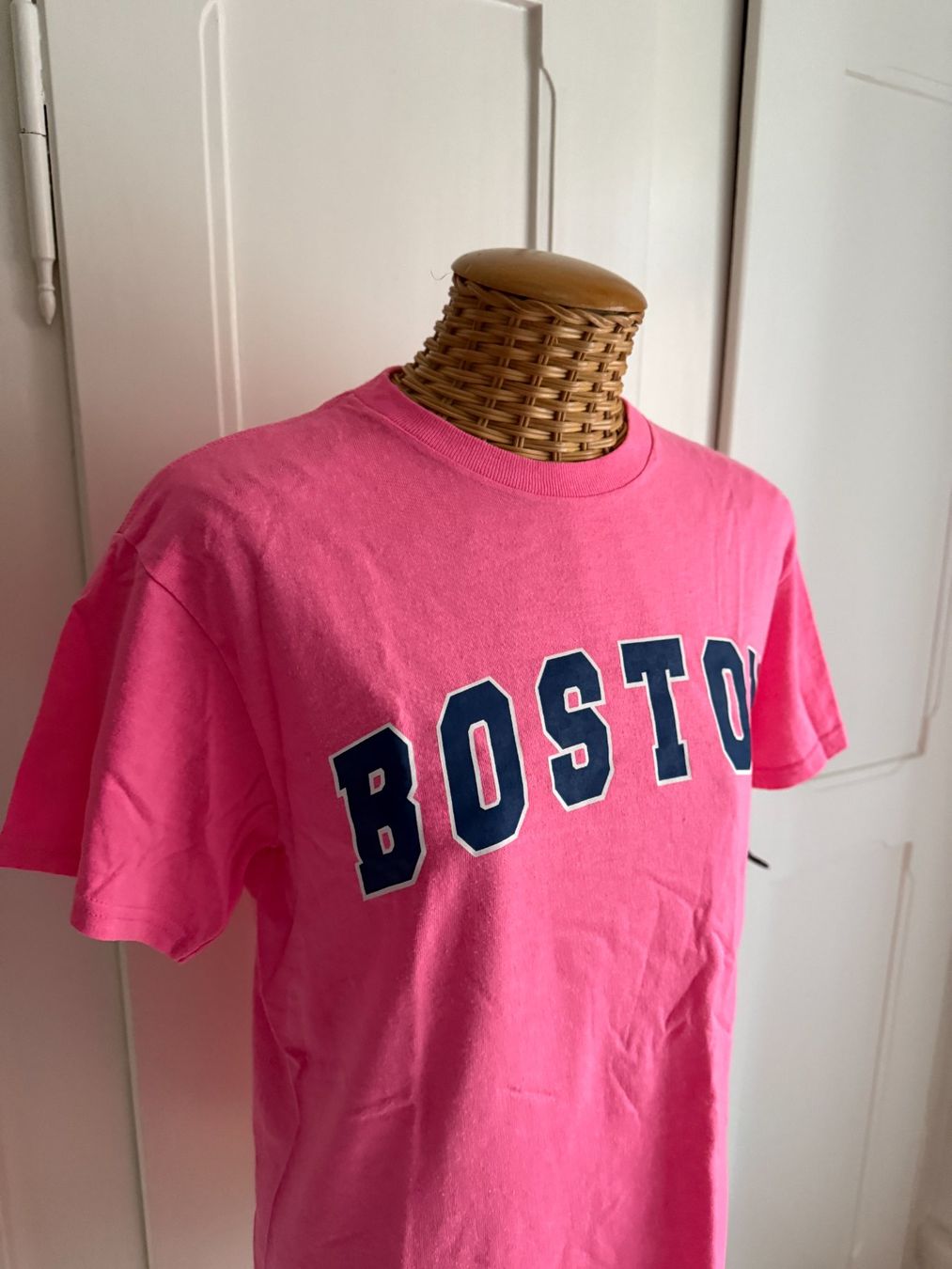 T-shirts: Boston T-Shirt pink S – D'occasion à Zürich par Diazaio 1