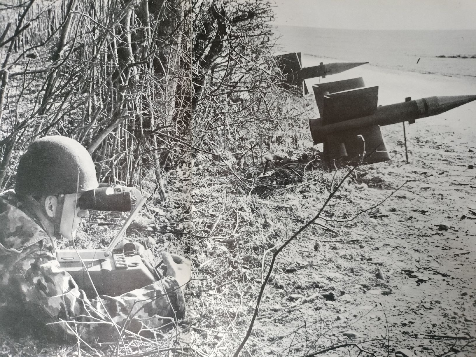 Libri: Schweizer Armee Militär Buch von 1964 – Usato da Schwanden Sigrisw venduto da Wibe81 7
