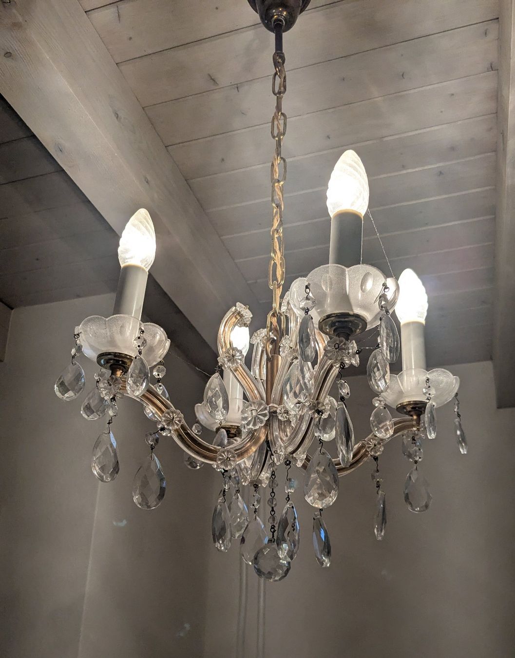Lampes: Kleiner Kronleuchter 4 armig – D'occasion à Giffers par agu25 3