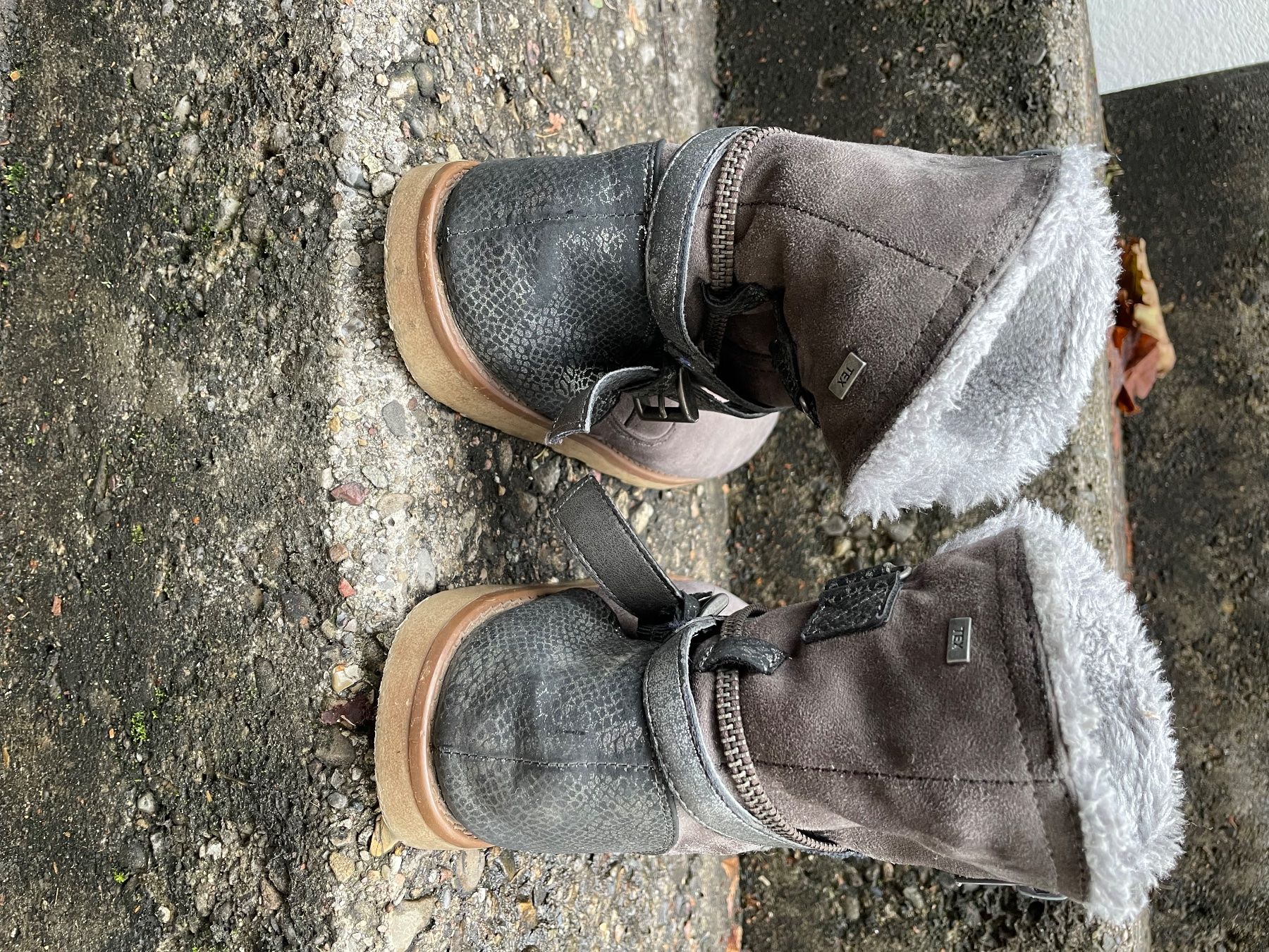 Tom Tailor Scarpe per ragazze: Tom Tailor Winter Stiefeletten Grösse 36/37 – Usato da Wetzikon ZH venduto da Youna01 3