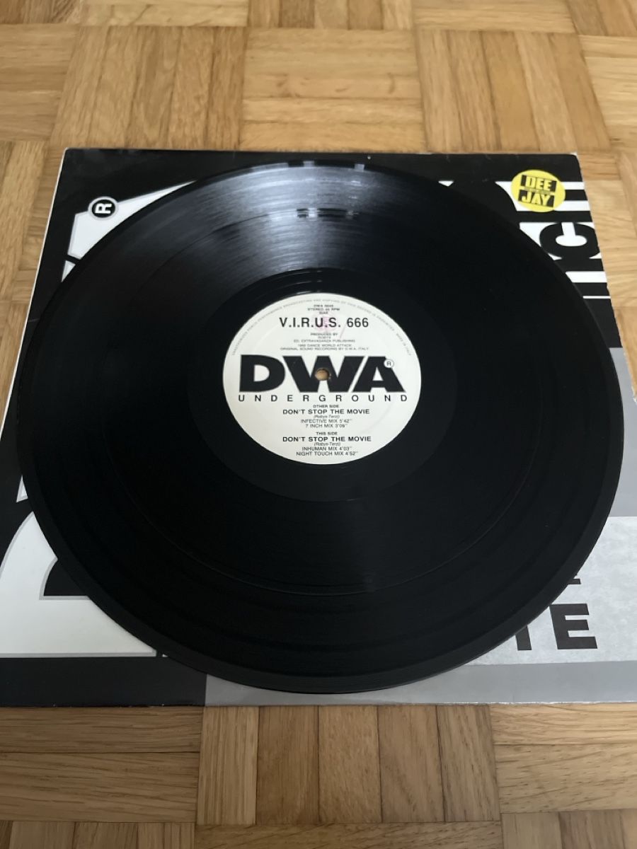 Dischi in vinile: V.I.R.U.S.666 Techno Vinyl – Usato da Wangen b. Olten venduto da break72 2