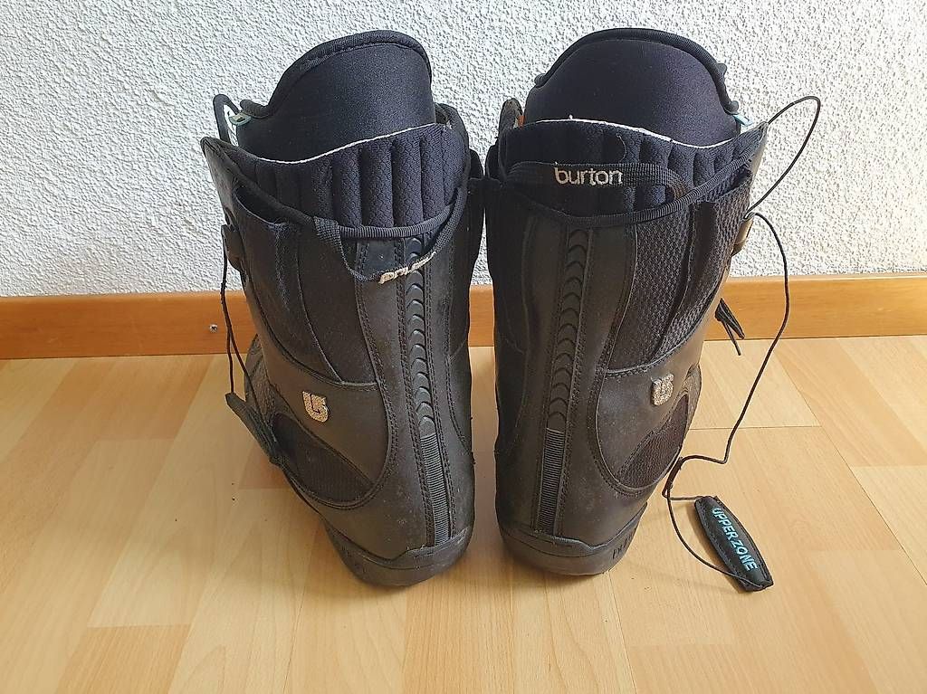 Scarpe da uomo: Chaussures de snowboard Burton Taille 39 – Usato da Nidau venduto da jul_6tpv 2