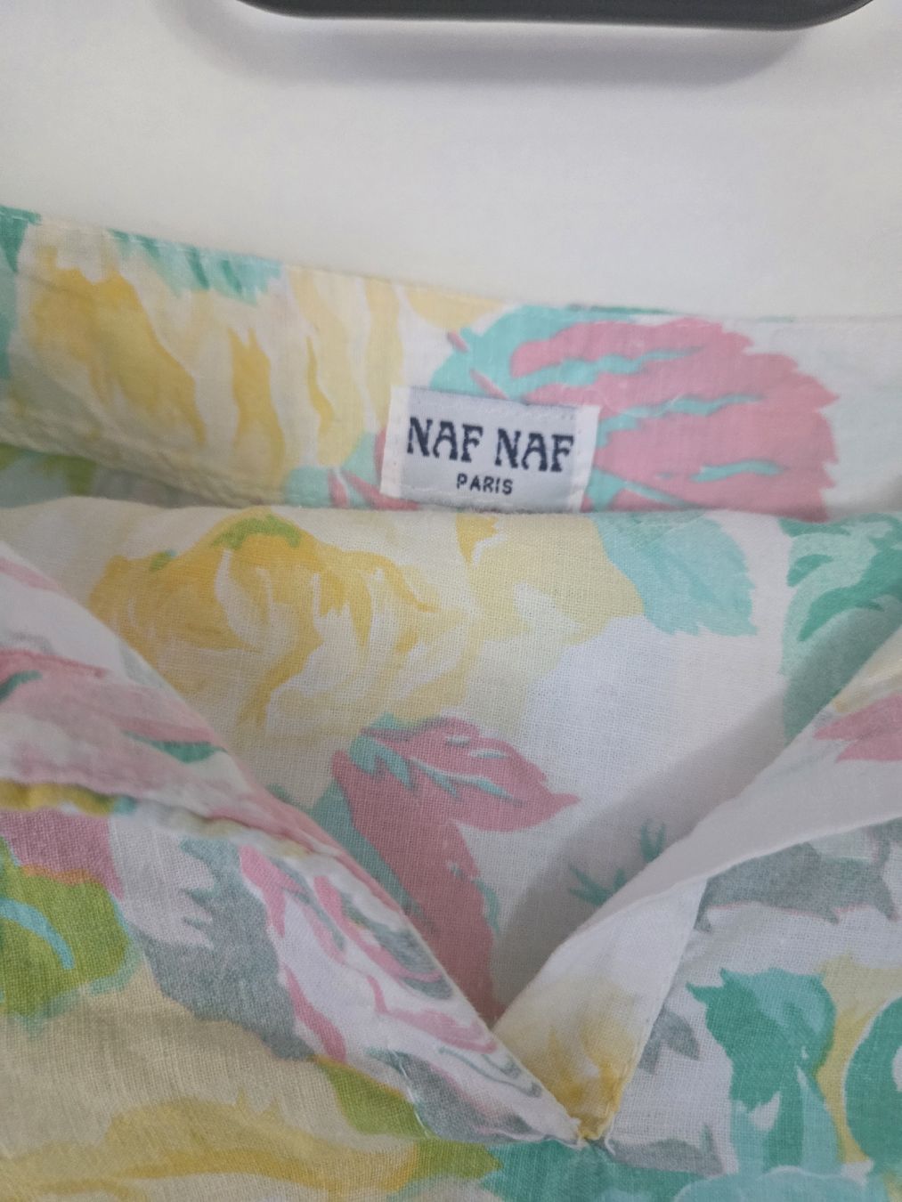 Nafnaf Lotti di vestiti: Ensemble NAF NAF fleuri taille M haut pantalon  – Usato da Brügg BE venduto da man_xyd9 1