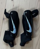 Nike Charge Fussball Schienbeinschoner – Schwarz – Grösse L