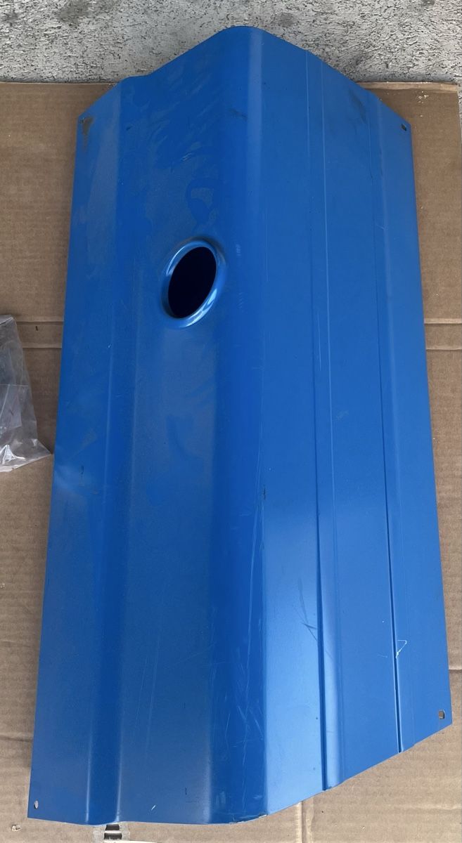 Ford Accessori per altri veicoli: Ford 3000 Haube – Nuovo (secondo la descrizione) da Dürrenroth venduto da franzundmario2 2