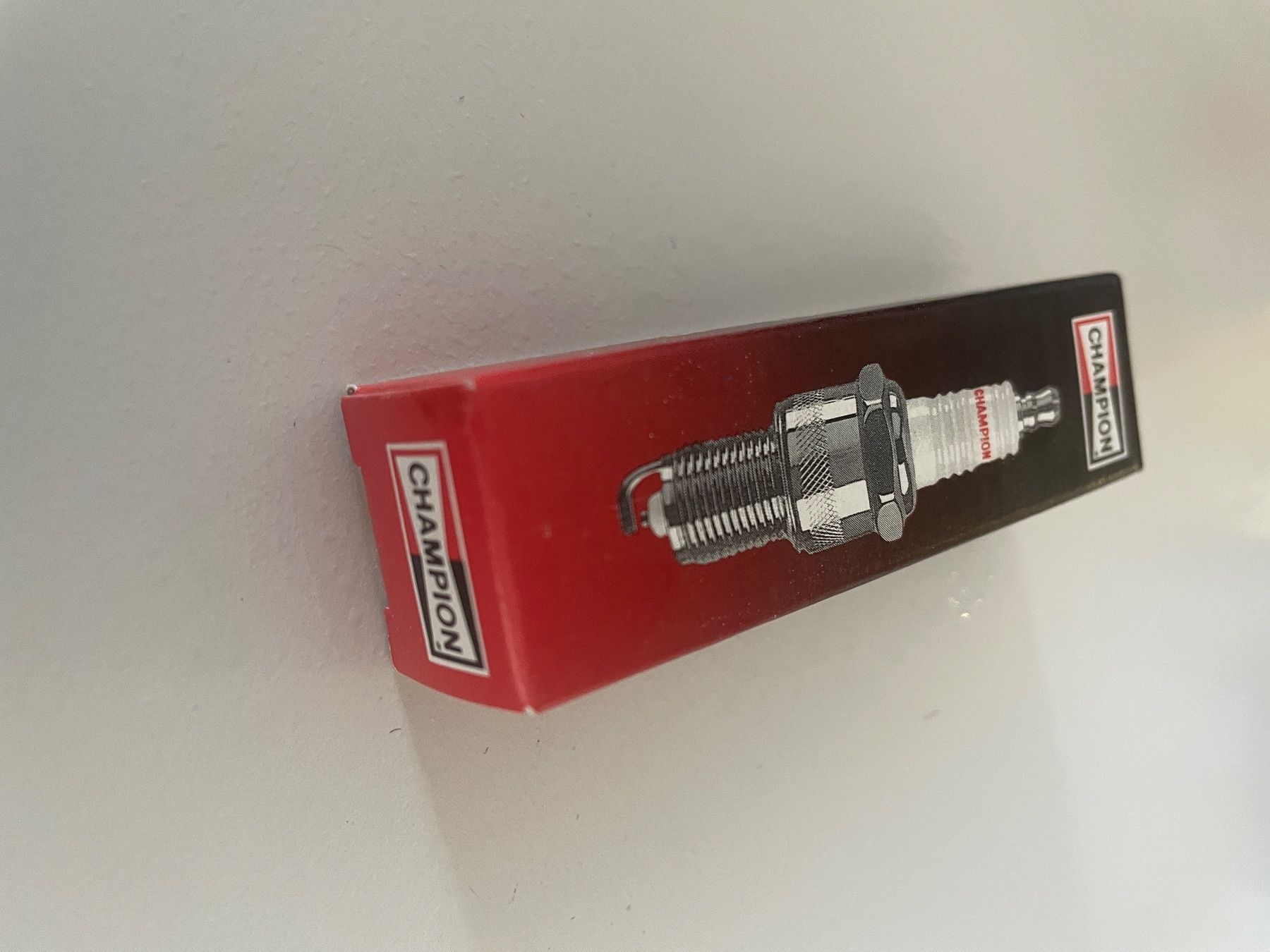 NGK Accessori per altri veicoli: Zündkerze CHAMPION 852 RCJ6Y – Nuovo e nell'imballaggio originale da Fehraltorf venduto da Wysel 1