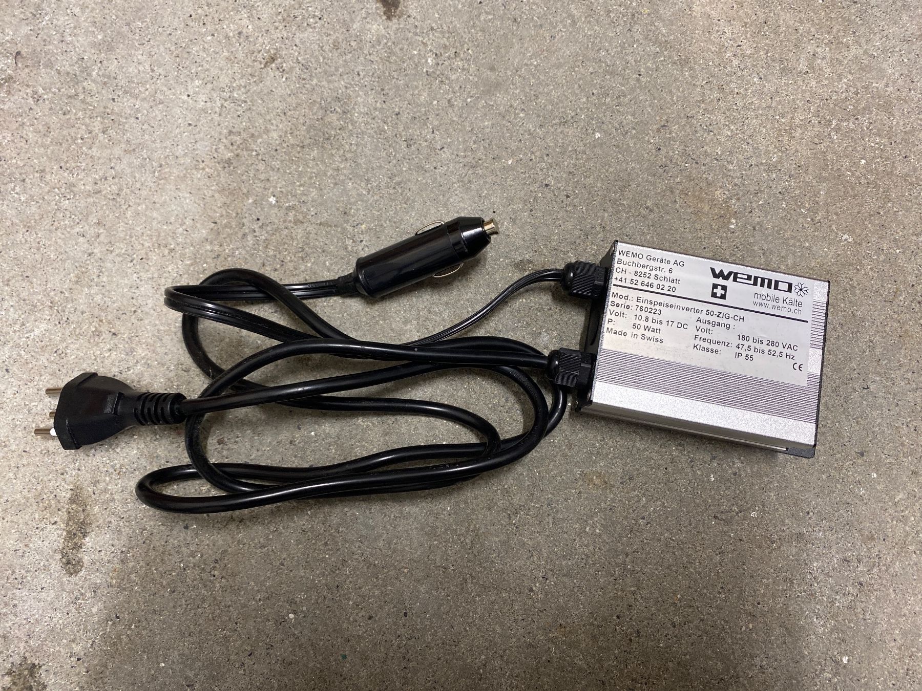 Inverter: Wemo Einspeisewerter 12V Zigarettenanzünder Wechselrichter – Usato da Dottikon venduto da chline.rote.traktor