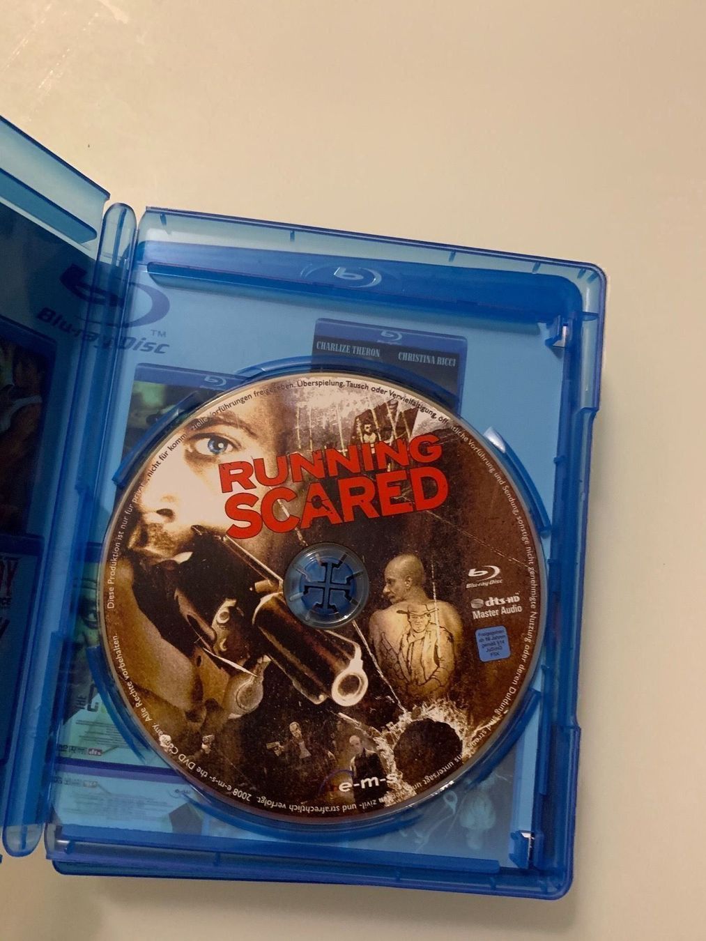 Tutti i DVDs: Blu ray Running scared – Usato da Goldach venduto da ztp 1