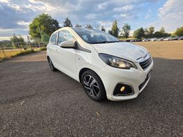 Peugeot 108 VTi 82