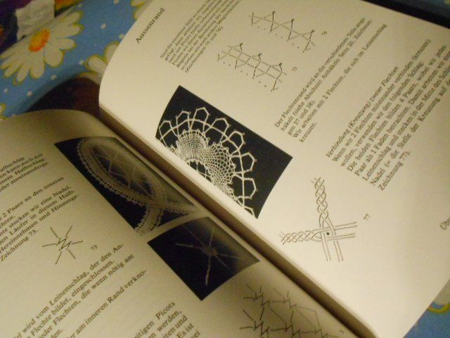 Libri: Klöppeltechnik Brügger Blumen mit Klöppelbriefen – Usato da Flühli LU venduto da primula-47 4