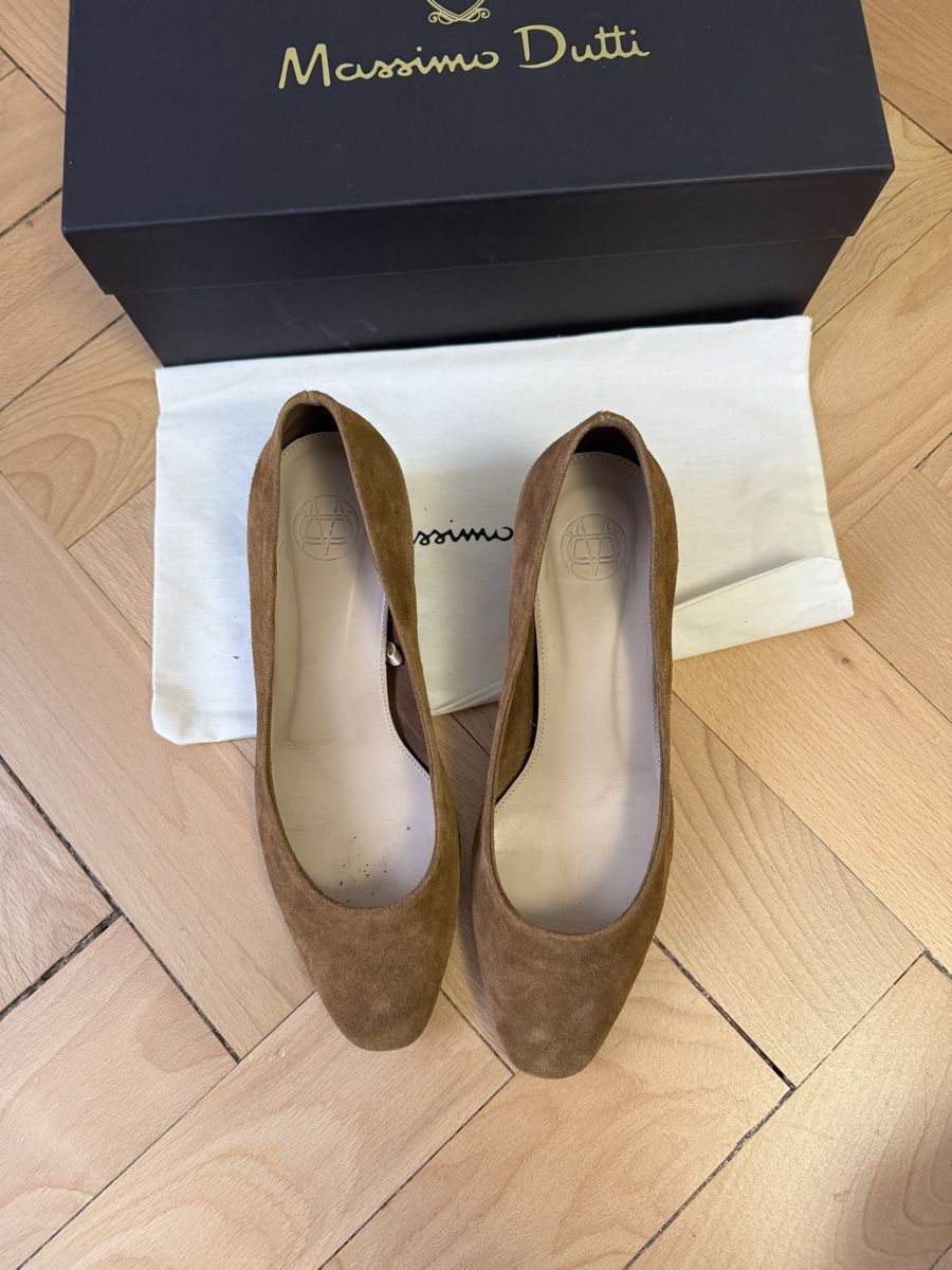 Massimo Dutti Scarpe da donna: Chaussures à talons daim - Massimo Dutti - 38 – Usato da Solothurn venduto da Hage_ 1
