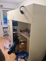 Etagenbett mit Pult weiss, super Zustand, Sommer Schnäppchen