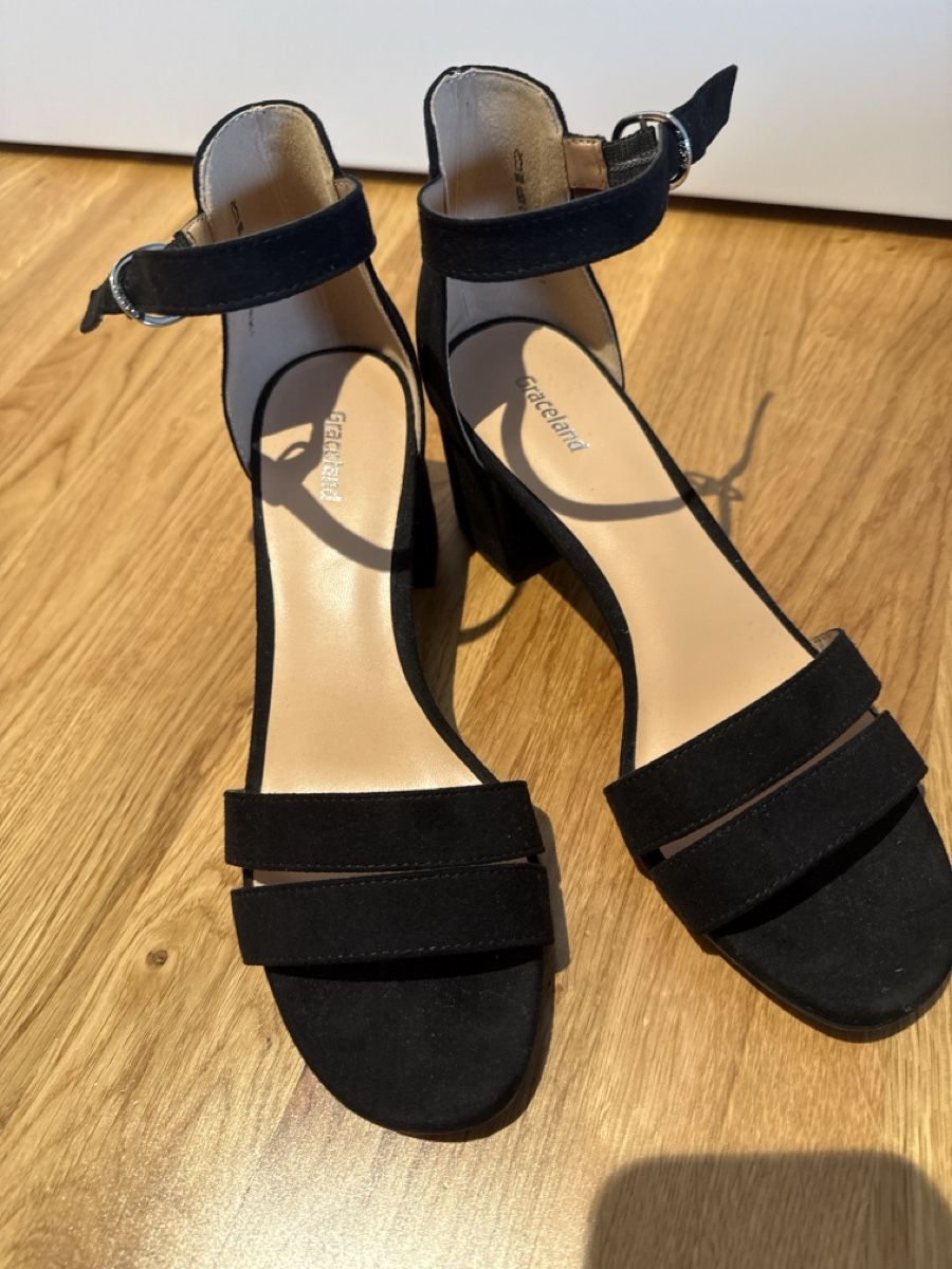 Graceland Scarpe da donna: Schuhe – Nuovo (secondo la descrizione) da Kriens venduto da g_b_mk7j 8