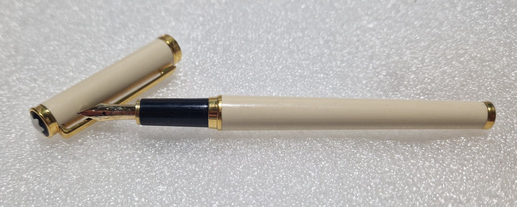 Montblanc Penna & Evidenziatori: Füllfederhalter Montblanc – Usato da Winterthur venduto da Sadega 3