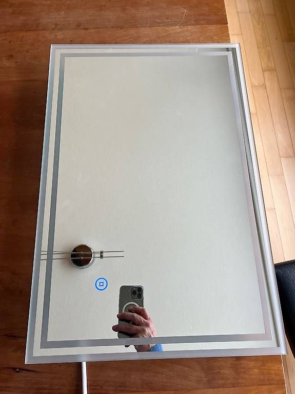 Specchi: Badezimmer Spiegel mit Beleuchtung – Usato da Winterthur venduto da arsaw8408 1
