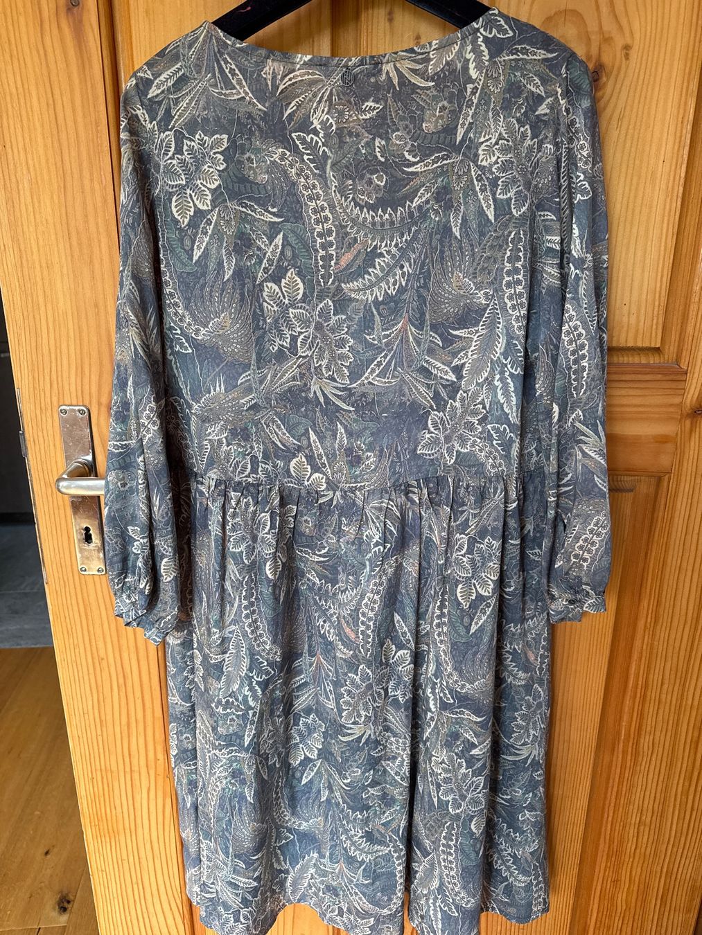 Nile Vestiti: kleid nile – Nuovo (secondo la descrizione) da gurzelen venduto da malu04 3