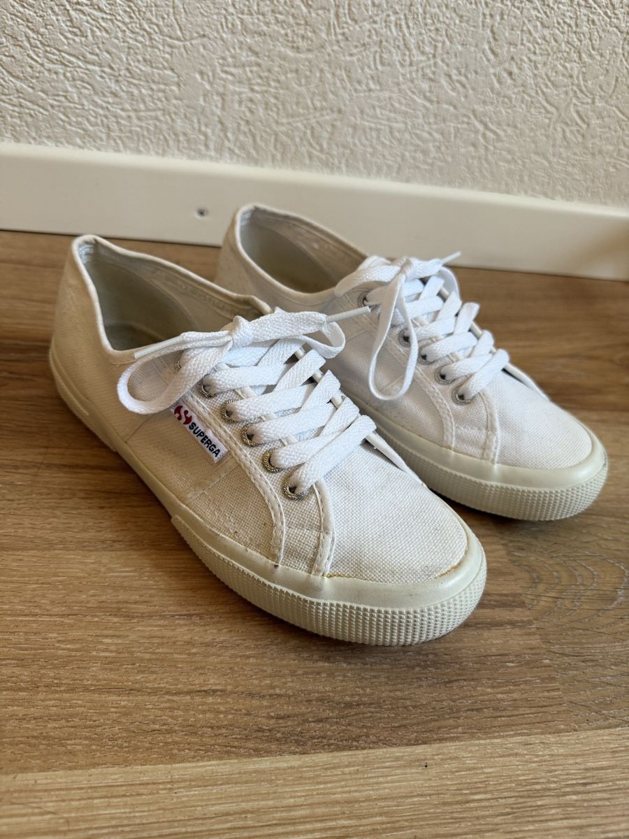 Superga Herrenschuhe: Baskets en toile blanc Superga, p.39 – Gebraucht aus Tavannes von Thriftshop