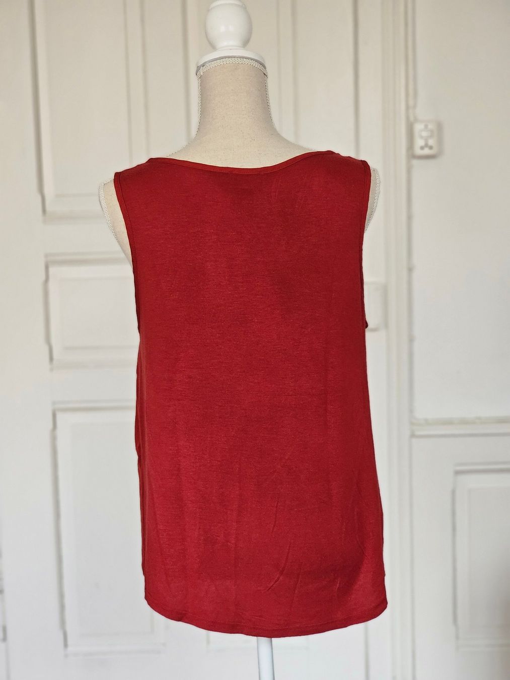 Top: Sommer Rotes Surkana Top, Grösse M/L – Usato da Ried-Brig venduto da Zzyzx 1