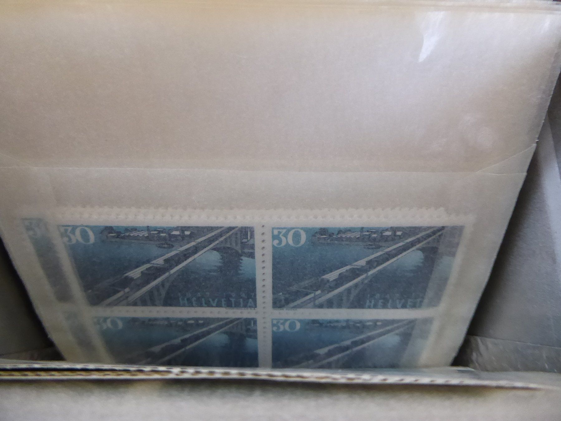 Tutti i francobolli: INTERESSANTER POSTEN BRIEFMARKEN SCHWEIZ – Usato da Rothrist venduto da swisstools 3