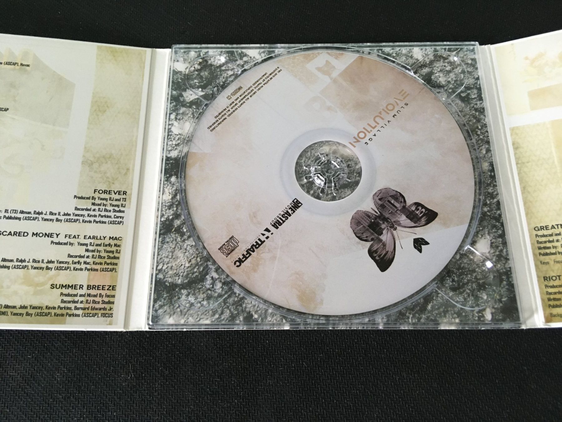 CD: Slum Village - Evolution -CD- – Usato da St.Gallen venduto da MedienJoe 1