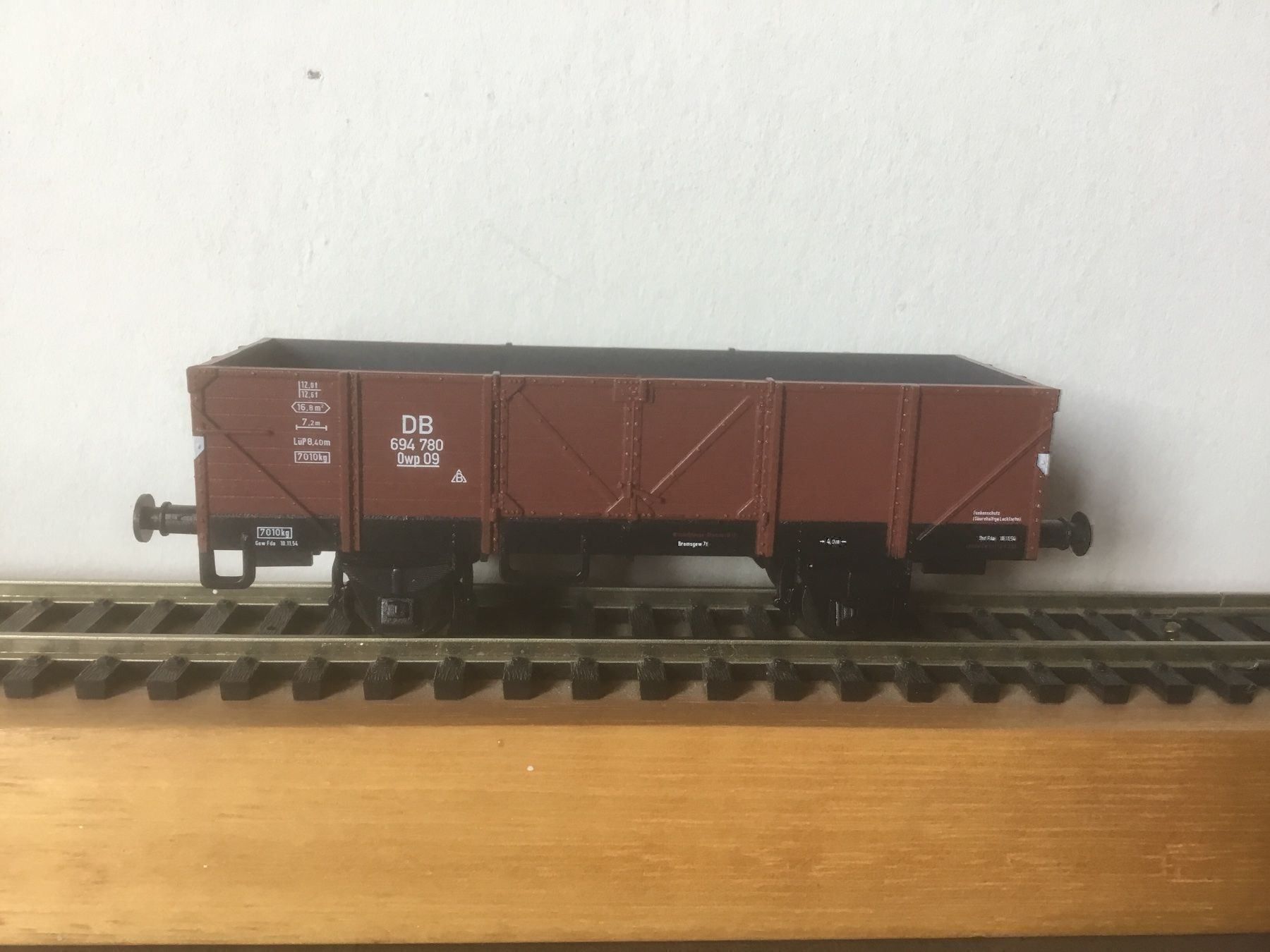 Tillig Modellini di ferrovie: Tillig H0 76549, Güterwagen der DB – Nuovo e nell'imballaggio originale da Vacallo venduto da G1965