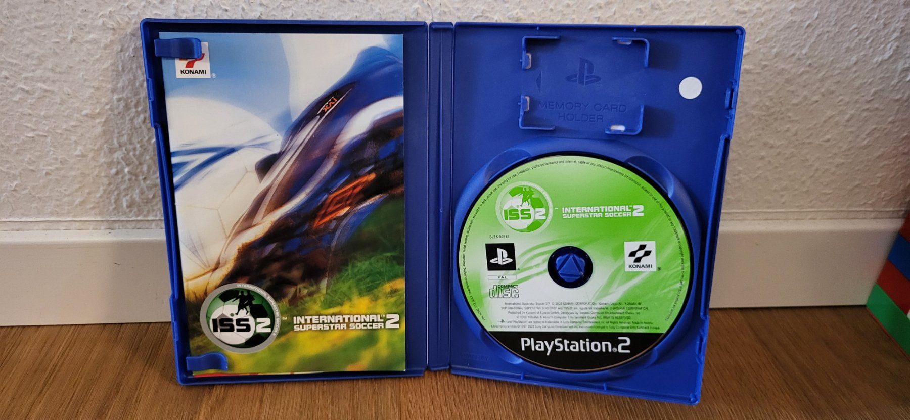Sony Giochi: PS 2 - International Supersat Soccer 2 – Usato da Münsingen venduto da DigitaleSpielecke 2