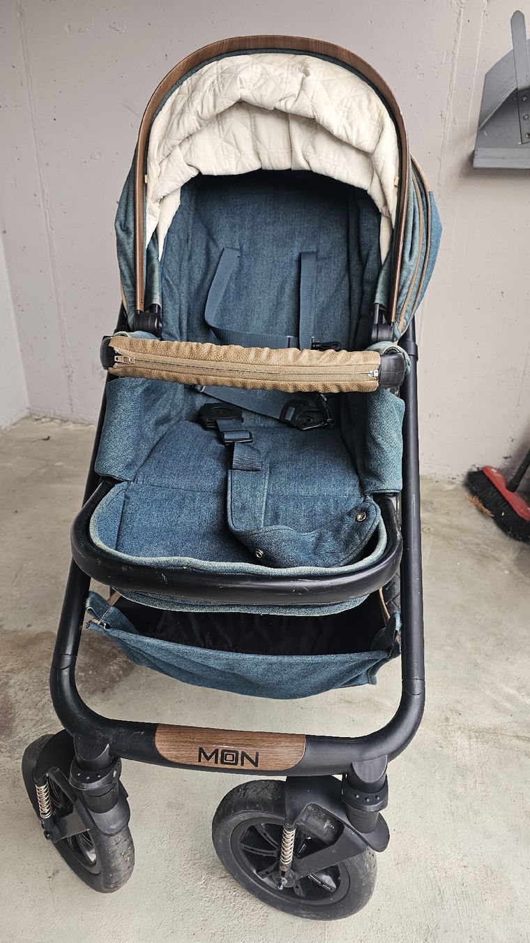 Carrozzine: Kinderwagen Set Lusso – Usato da Mauren venduto da ehr_5cy6 2