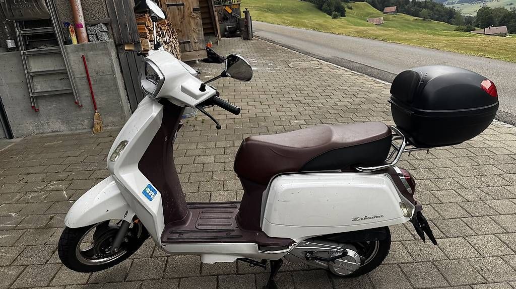 Route: Gepflegter Roller Zahara 125i – D'occasion à Reichenbach i. K. par Kusi8 3