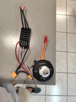 Dualsky GA8000,8 mit Hobbywing regler 160A