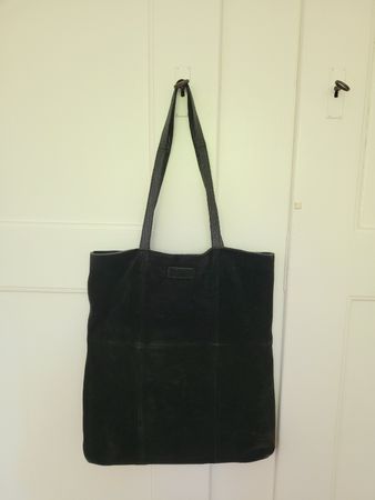 Handtasche Leder schwarz