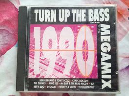 CD Turn up the Bass - Megamix