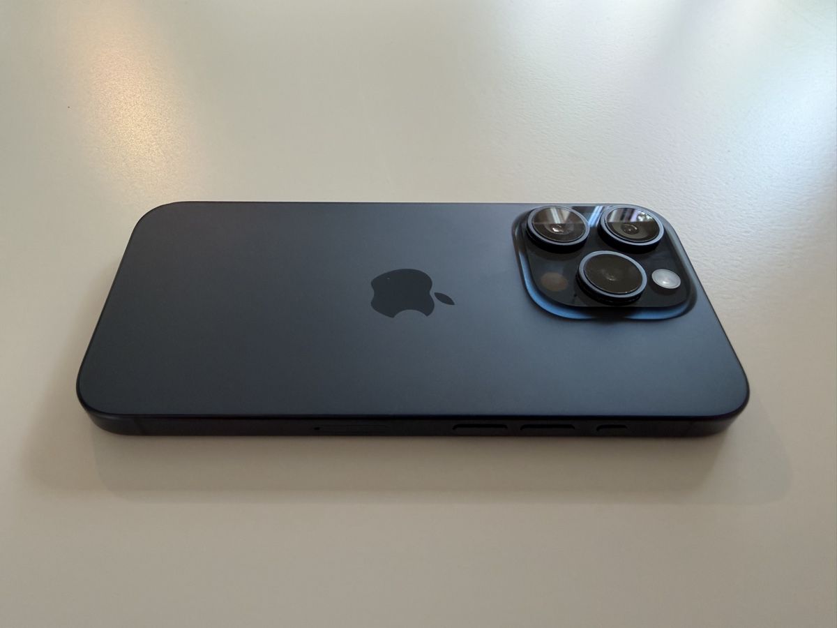 Apple Handys / Smartphones: Iphone 15 pro 128gb midnight blue – Gebraucht aus Freienstein von lk90 5