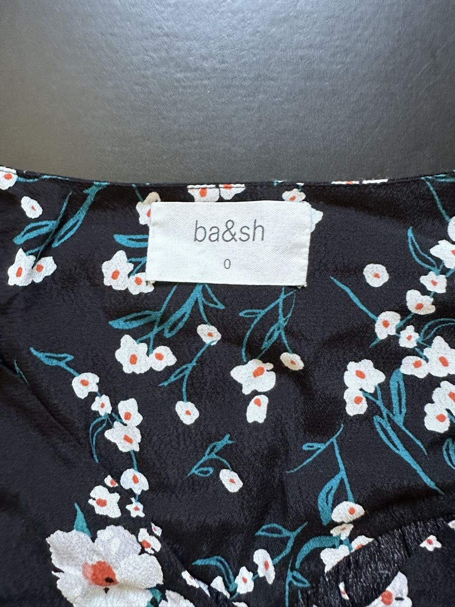 Ba&Sh Vestiti: Robe noire à fleurs Ba&sh T. 36/S – Usato da Lausanne venduto da france.guillermin 1