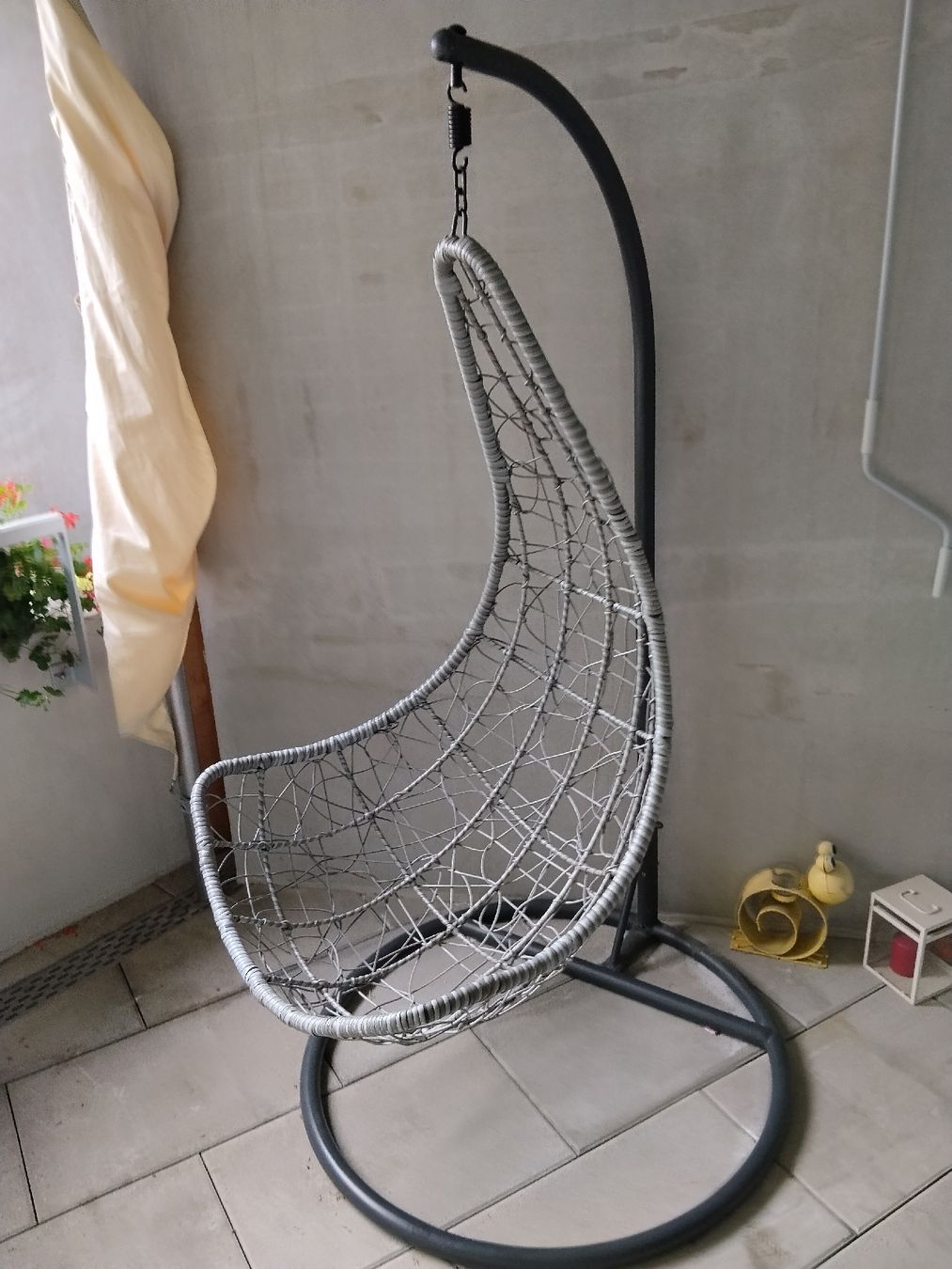 Micasa Poltrone pensili da giardino: Hängesessel Micasa Arki – Usato da Muri AG venduto da Suiphi 3