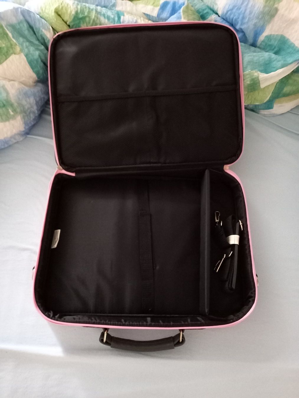 Borse: Laptop Tasche – Usato da Aarburg venduto da chregi79 2