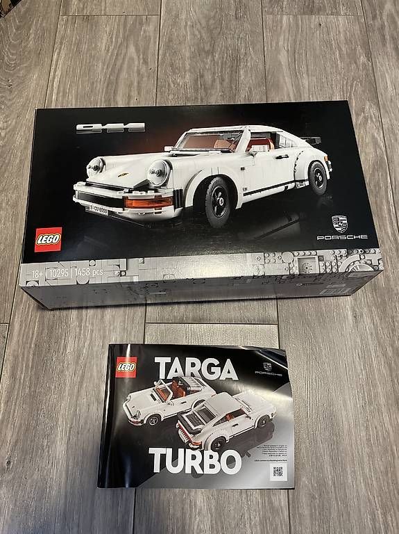 Lego Kit di costruzioni: LEGO Porsche 911 Targa 10295 – Usato da Vésenaz venduto da Nephrax