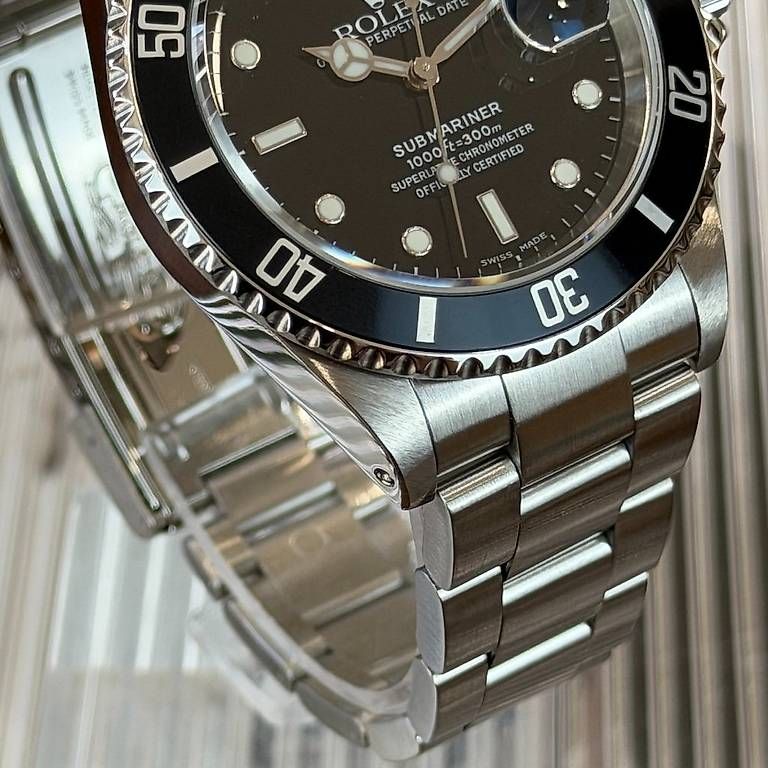 Orologi: Rolex Submariner Date 16610 – Usato da Genève venduto da minty.watches 6