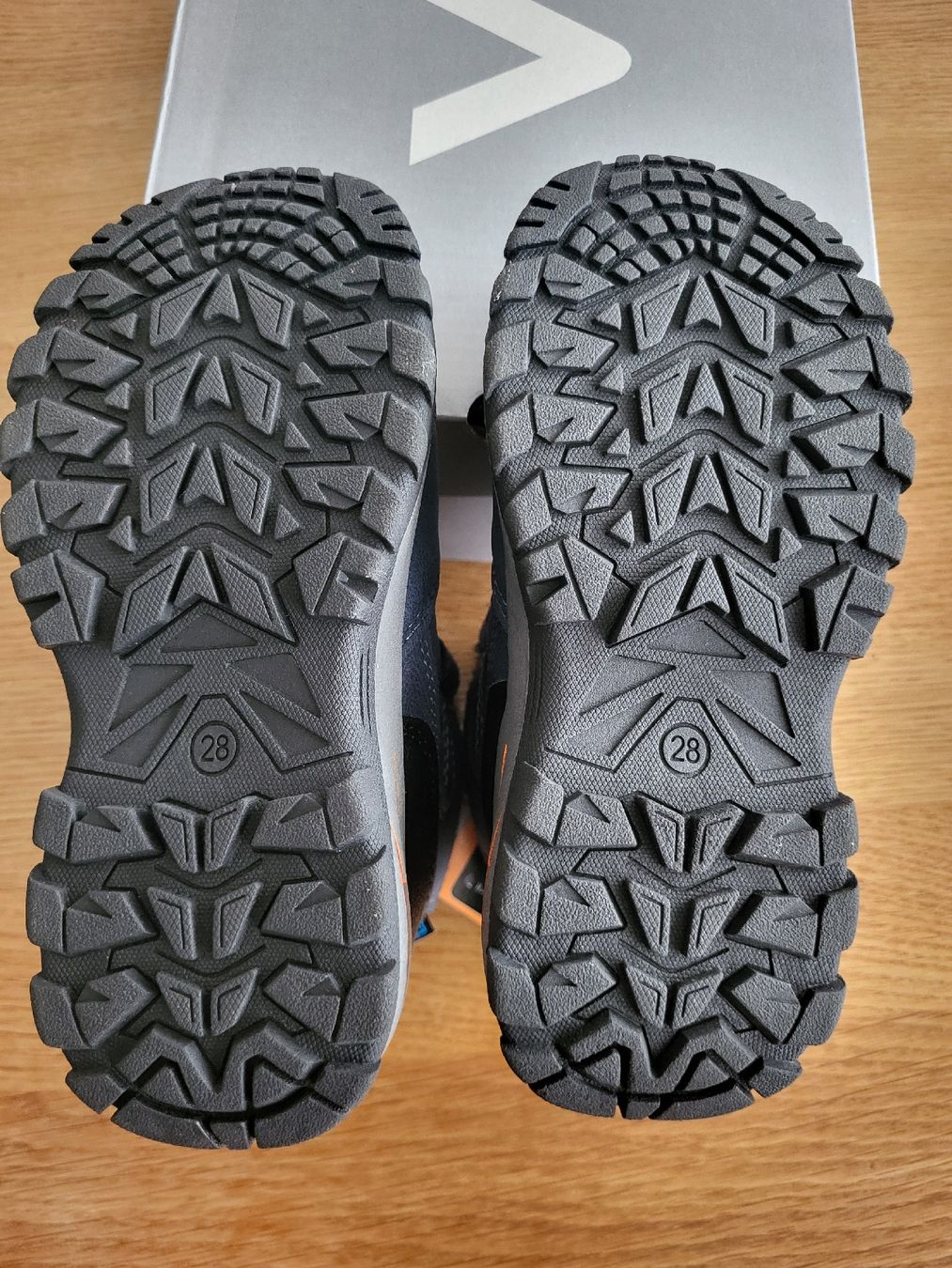 Scarpe per ragazzi: NEUE Kinder Winterschuhe Gr. 28 – Nuovo e nell'imballaggio originale da Dietlikon venduto da Yul_yy9w 3