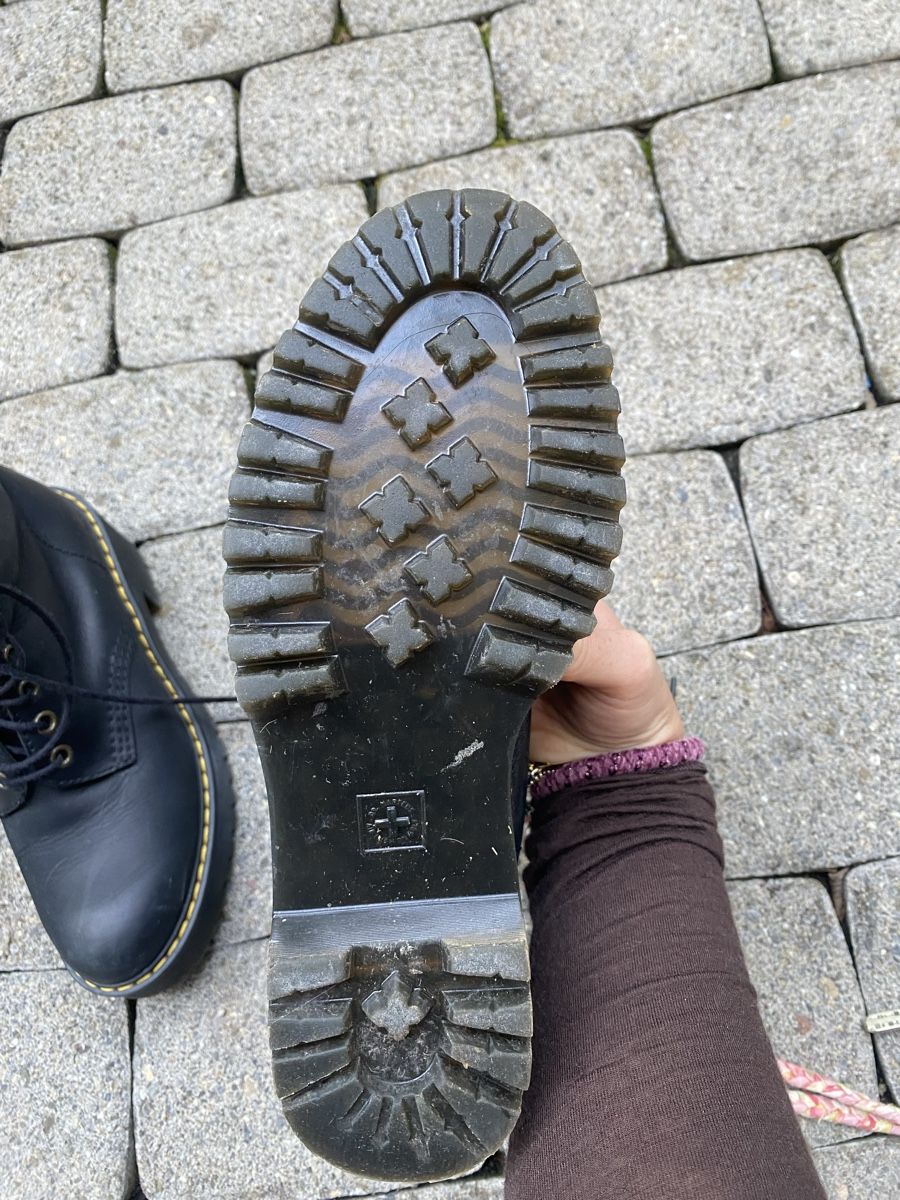 Damenschuhe: Dr. Martens Plateau Boots – Gebraucht aus Zürich von marionannina 5