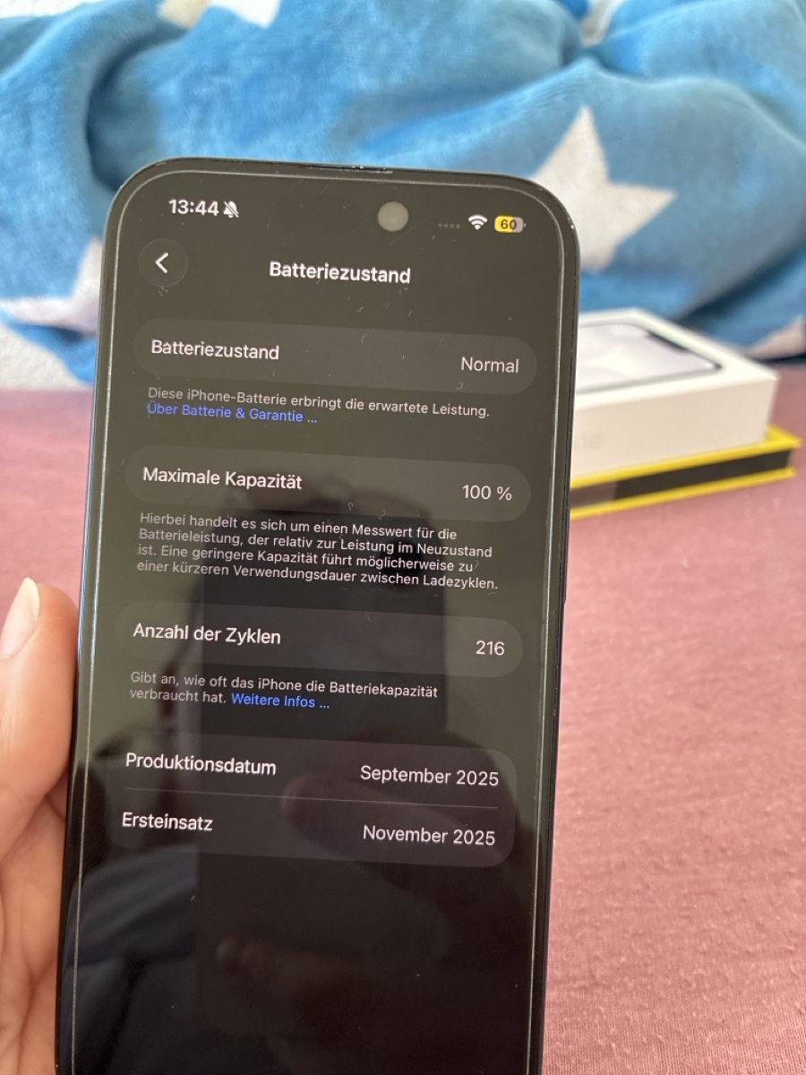 Apple Handys / Smartphones: iphone 16  – Gebraucht aus Mels von joe_lin572 6