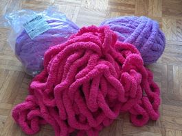Flauschiges Garn gross