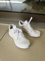 White Adidas Sneakers - size 38 2/3