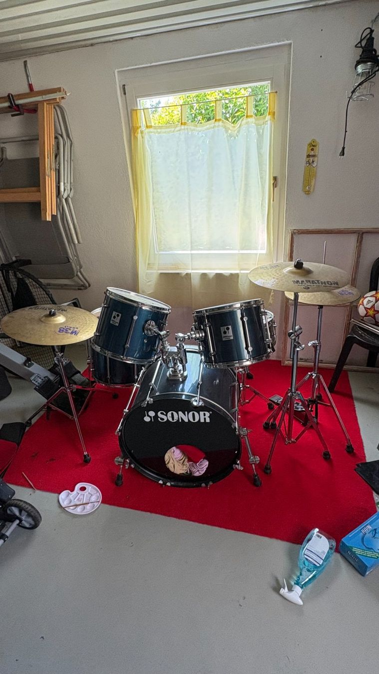 Sonor Strumenti musicali: Batterie – Usato da Cortébert venduto da lsc.sch 1