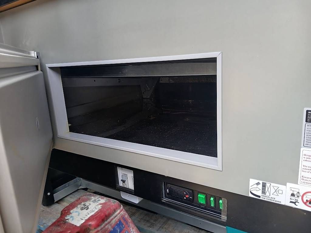 Réfrigérateurs: Vitrine réfrigérée – D'occasion à St Ursanne par herjy 2
