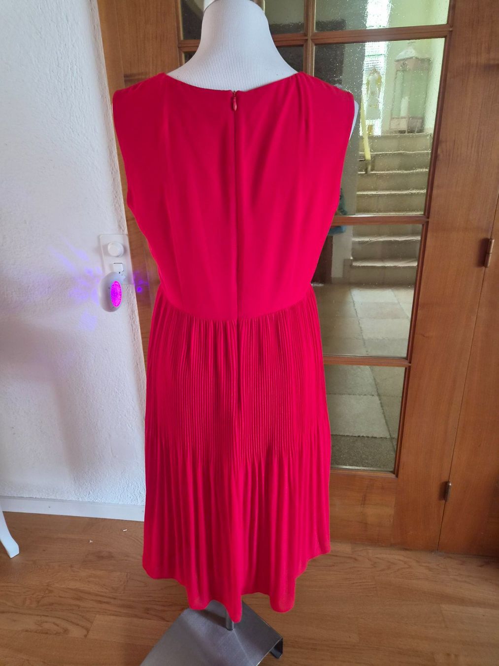 Comma Robes: Comma Damen Kleid rot Gr. 38 – Neuf (Voir description) à Unterentfelden par hofa01 1