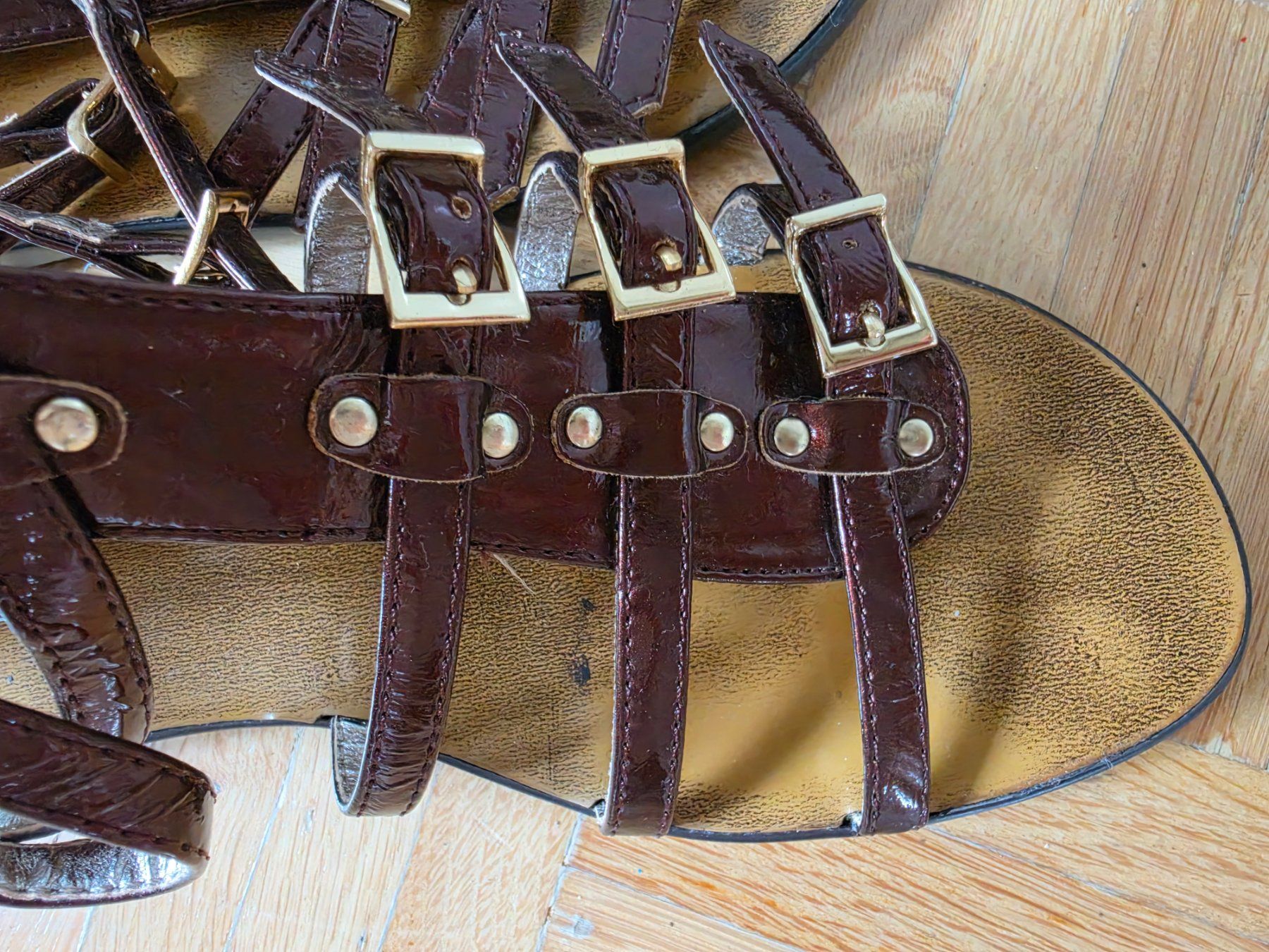 Scarpe da donna: Römersandalen Nueve Gr. 39 – Usato da Stäfa venduto da flamingo_17 4