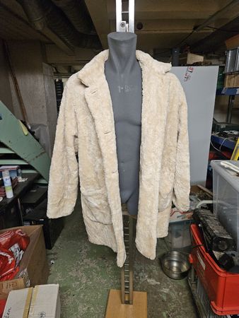 S.Oliver Damen Winter Jacke, Grösse 36,